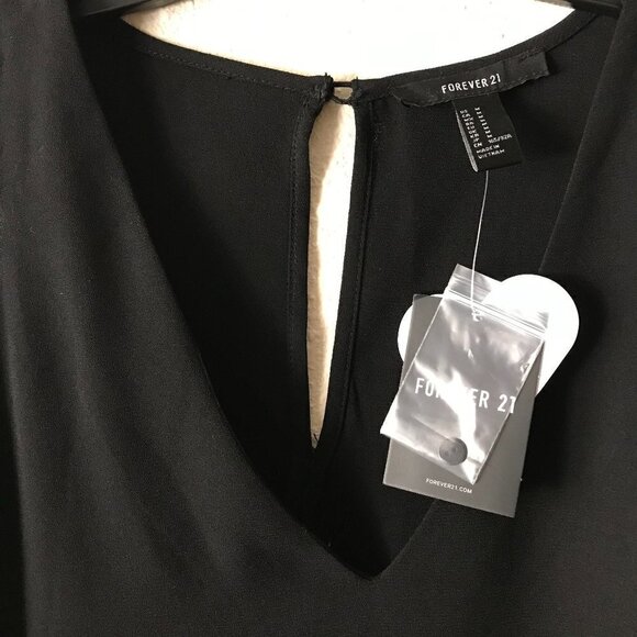 NWT - Forever 21 Sleeveless V-Neck Black Mini Dress - Picture 7 of 13